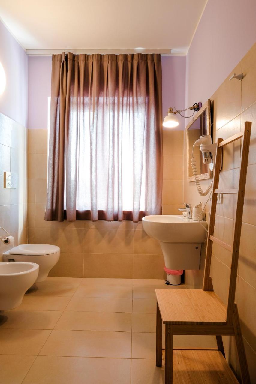 Albergo Trattoria Italia Десенцано дел Гарда Екстериор снимка